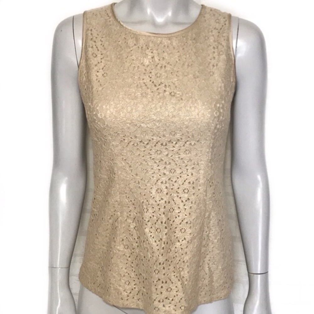 Gold/metallic lace structure top. Exposed zipper